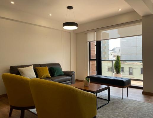 Cozy 3BR with balcony in Miraflores