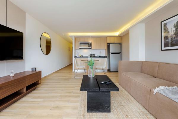 Warm Loft w/ Comfortable Balcony in Colima