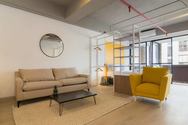 Fabulous Loft with AC in Laureles