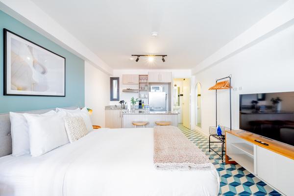 Beautiful Loft in Santa Ana