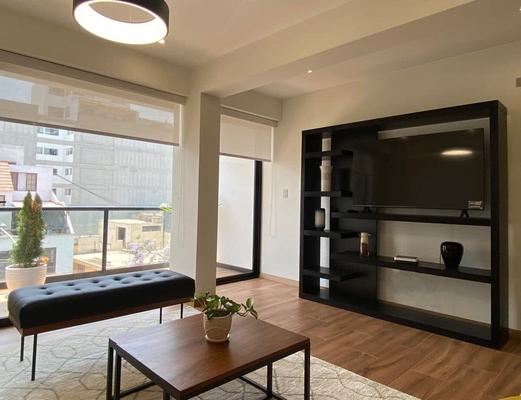 Beautiful 3BR with balcony in Miraflores