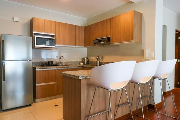 Lush 2BR w/AC Near Kennedy Park in Miraflores