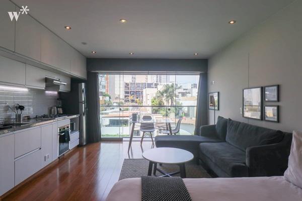 Hidden Gem Loft Near Barranco Boardwalk