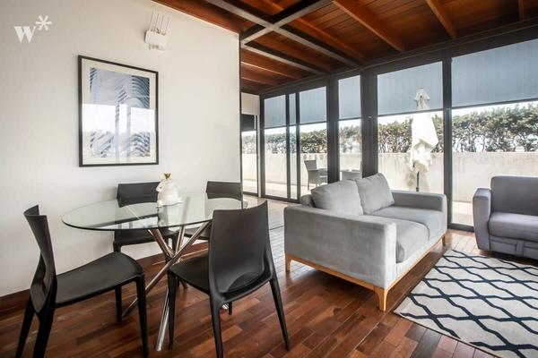 Modern 2BR Duplex with Terrace in Miraflores