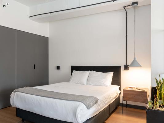 Enchanting  Loft w/ Splendid Balcony in Vibrant Laureles