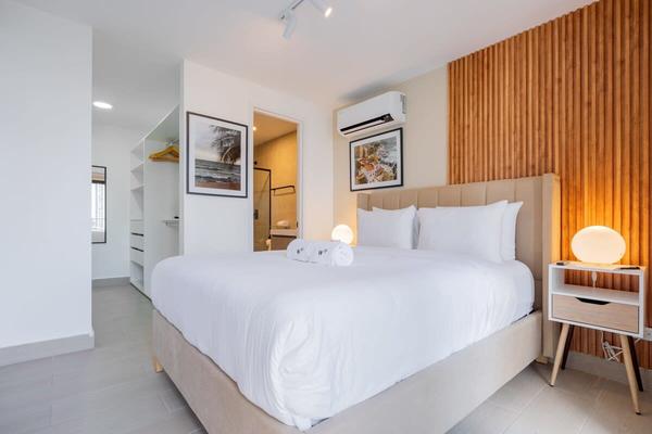 Eye-Catching 1BR in San Francisco