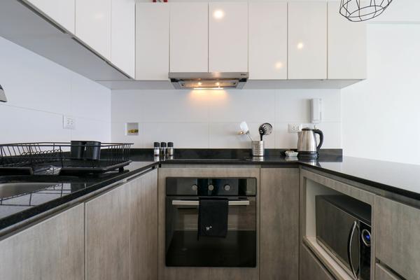 Iluminating 1BR w/AC near Central Restaurante