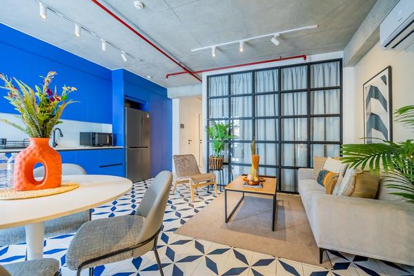 Extraordinary 2BR in Plaza Herrera