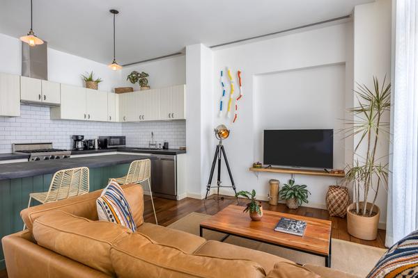 Beautiful 1BR with Balcony in Casco Viejo