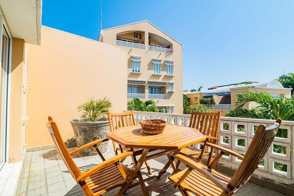 Awesome 2BR w/ Pool and AC in Getsemani