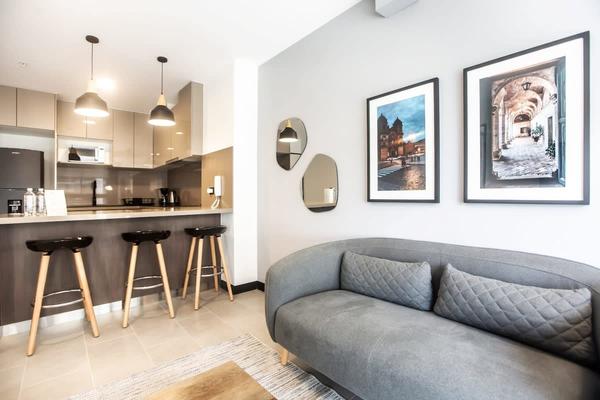 Cozy 1BR in Exclusive San Isidro