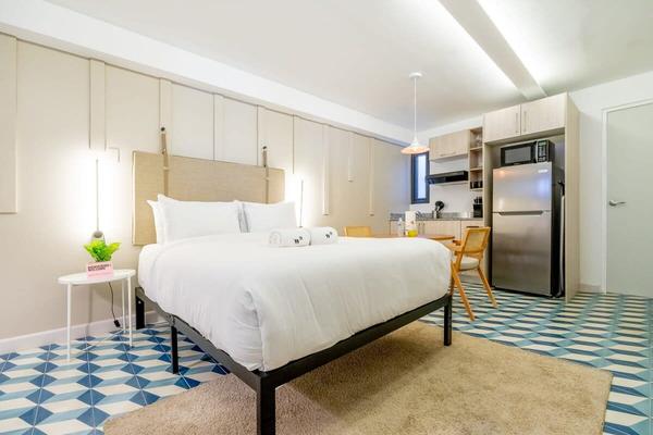 Monochrome Loft in Santa Ana
