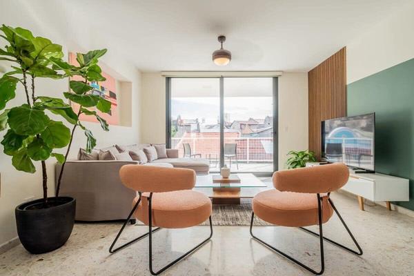 Picturesque 2BR  in Casco Antiguo