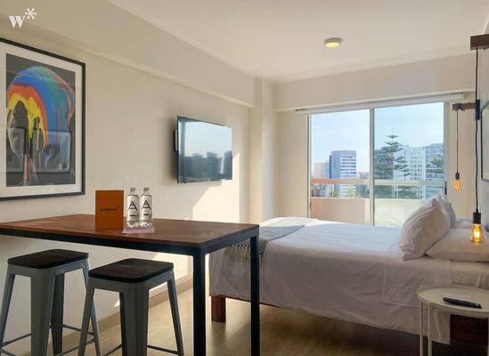 Artsy Loft Overlooking Barranco