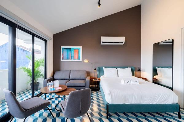 Artistic Loft in Santa Ana