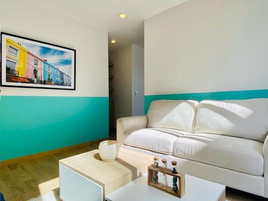 Sunny Loft in Santa Ana