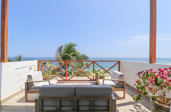 Fantastic Duplex with Spectacular Ocean View