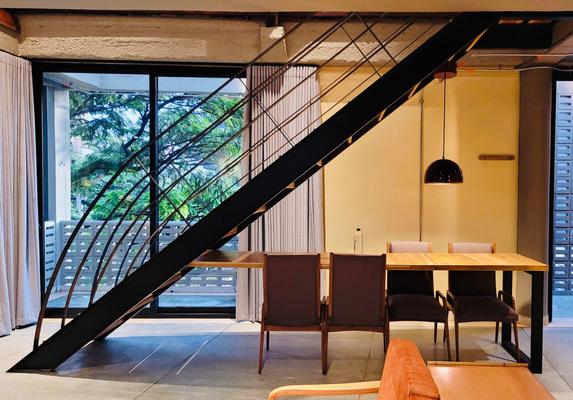 Prestigious Duplex w/ Perfect Deco in Poblado