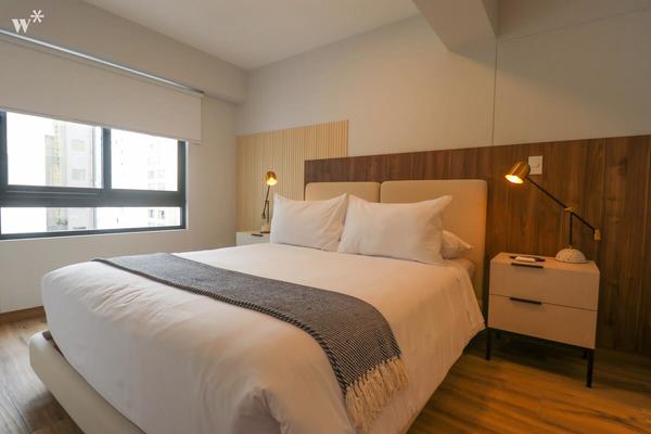 Authentic 2BR in Miraflores