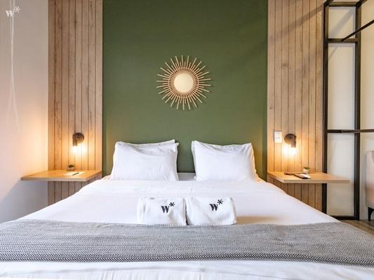 Divine Loft w/ balcony and ac in Laureles