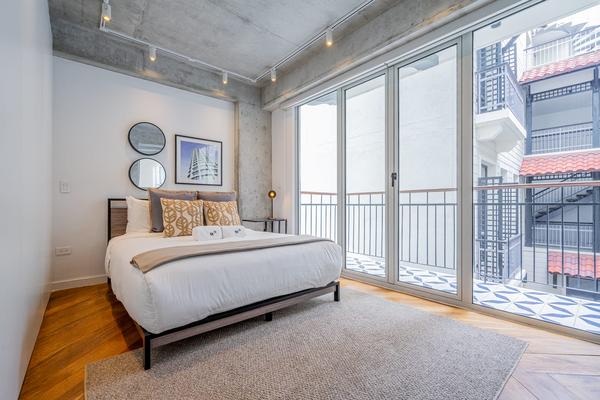 Cozy 2BR in Plaza Herrera