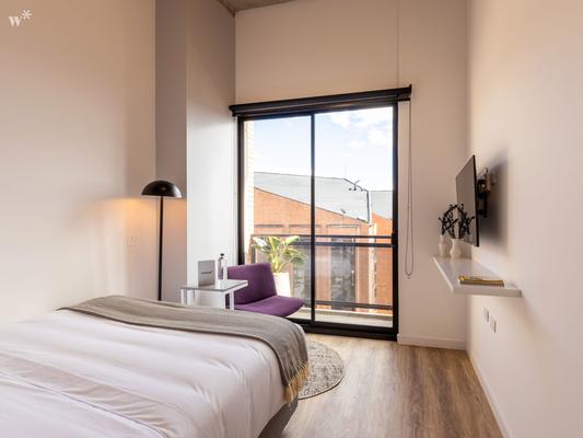 Modern Loft w/ balcony in Chapinero