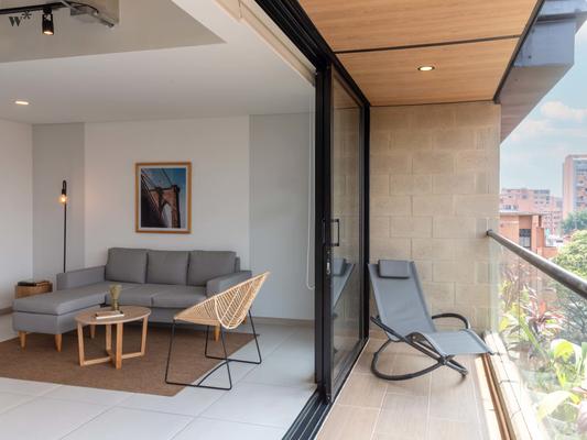 Amazing 3BR w/ AC and balcony  in Laureles