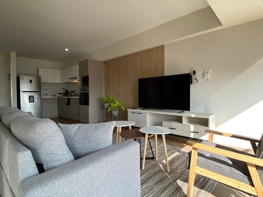 Artistic 2BR with Balcony in Miraflores