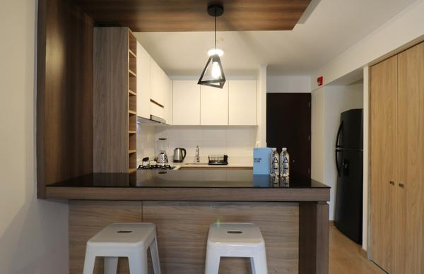 Breezy 2BR in Luxury Building in Barranco