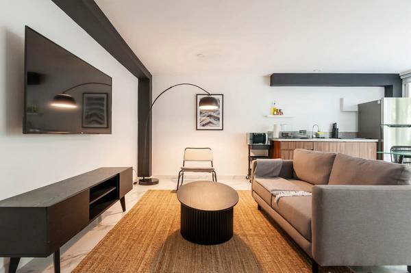 Welcoming 1BR with balcony in Polanco