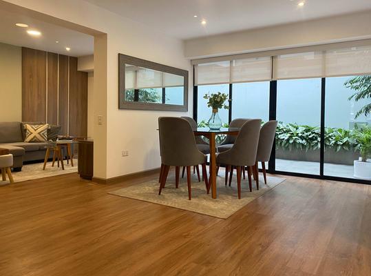 Monochromatic 2BR w/ Terrace in Miraflores