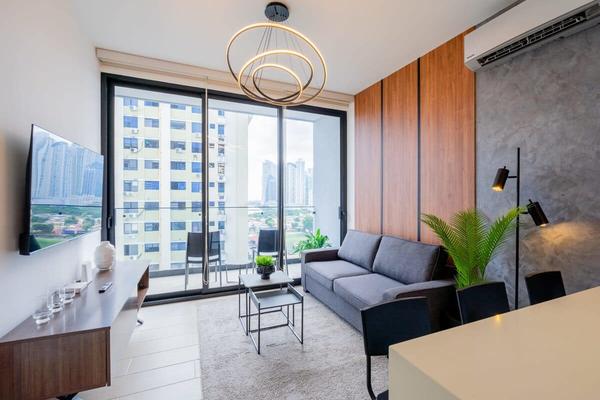 Striking 1BR Condo in San Francisco