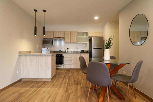 Extraordinary 2BR w/ Balcony in Miraflores