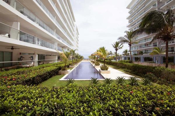 Luxury 4BR w/ Private Pool in Morros Epic