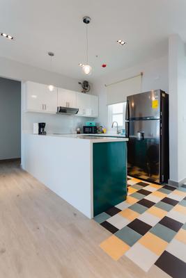 Refined 2BR w/ Balcony in Panama