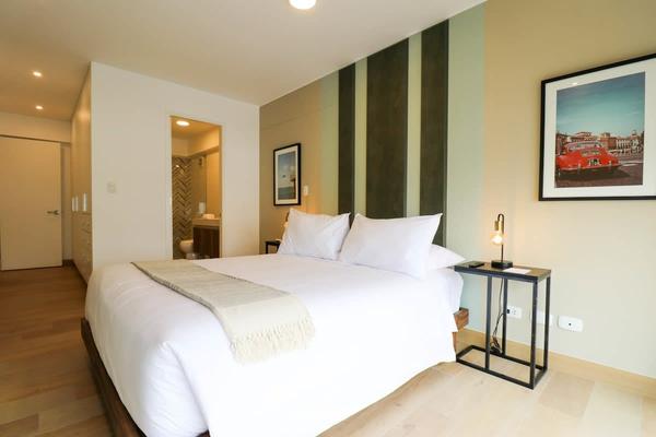 2BR Duplex in Miraflores near Larcomar