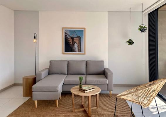 Perfect 3BR w/ AC and Balcony  in Laureles