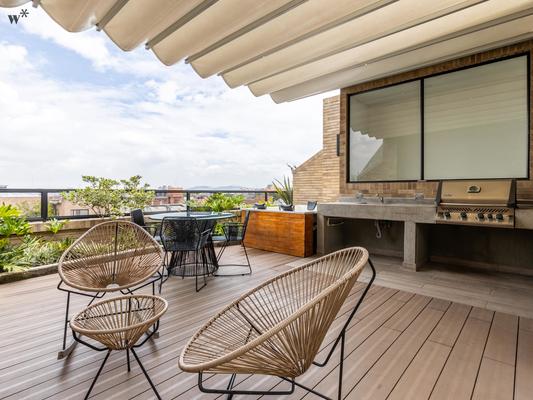 Upscale Penthouse Duplex in Parque Virrey