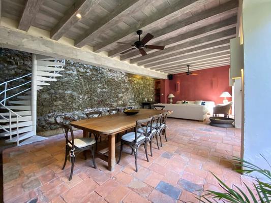 Amazing 4BR Colonial Villa w/ AC in Cartagena
