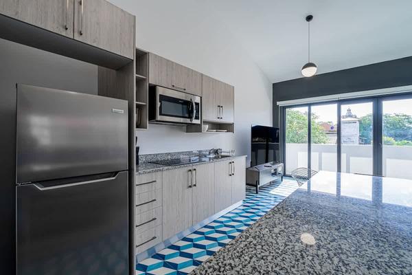Captivating 2BR in Santa Ana