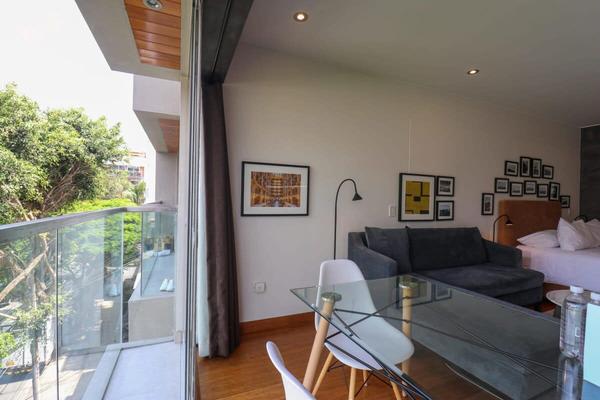 Hidden Gem Loft Near Barranco Boardwalk