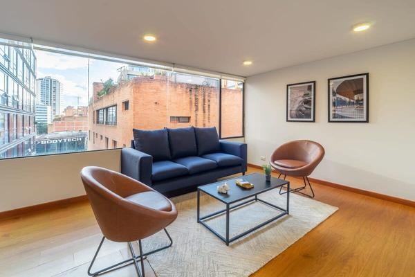 Elegant 1BR w/ City View  In Cabrera