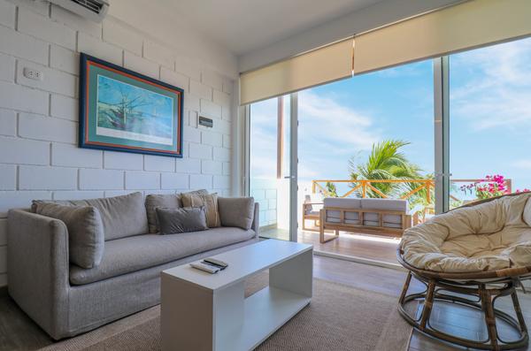 Fantastic Duplex with Spectacular Ocean View