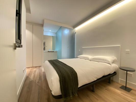 Lovely 2BR at Palacio Real