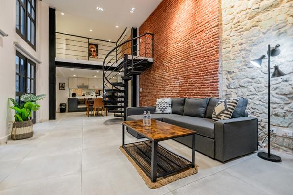 Refined Duplex in Plaza Catedral
