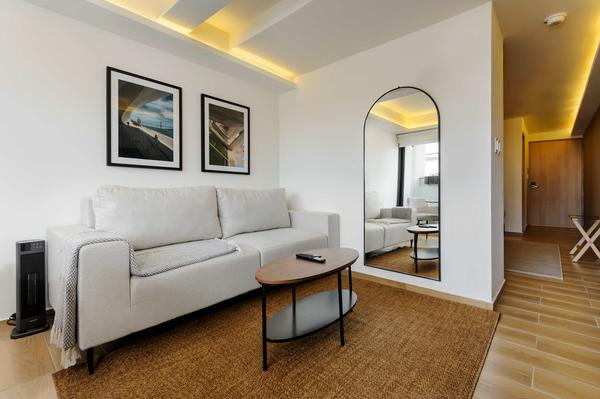 Enchanting Loft w/ Exclusive Balcony in Colima
