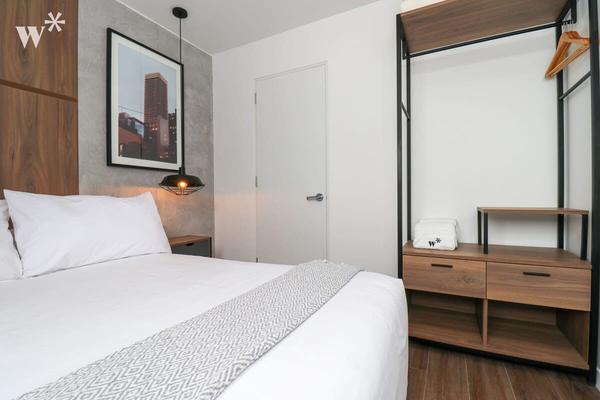Dreamy 2BR with Balcony in Miraflores